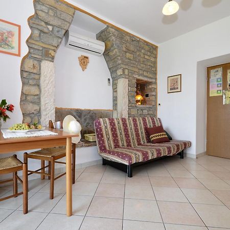 Bella Vista Apartments Motovun Room photo