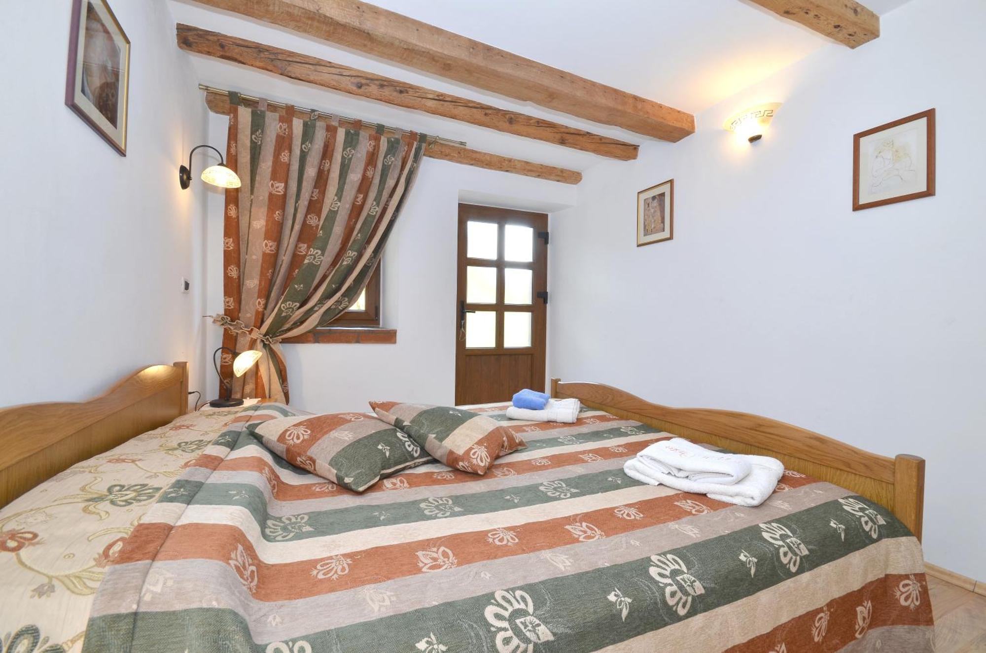 Bella Vista Apartments Motovun Room photo